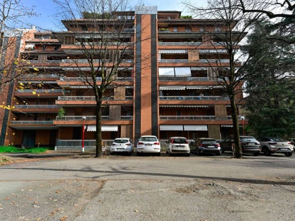 appartamento in vendita a Segrate in zona Milano 2