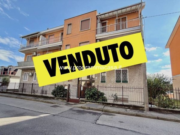 appartamento in vendita a Segrate in zona Lavanderie