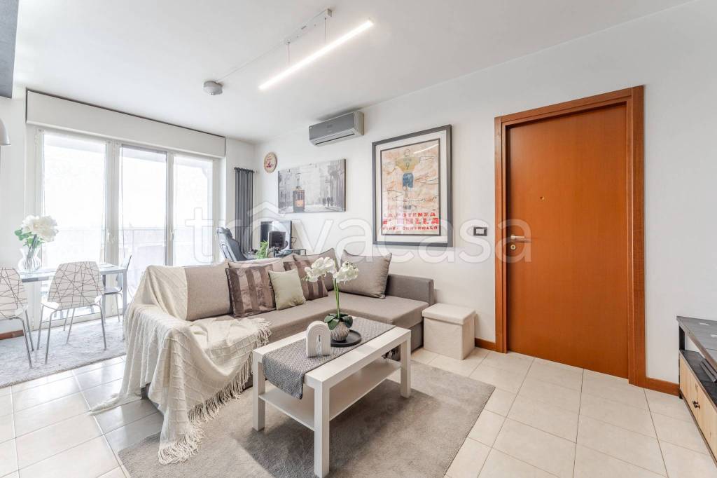 appartamento in vendita a Segrate in zona Milano 2