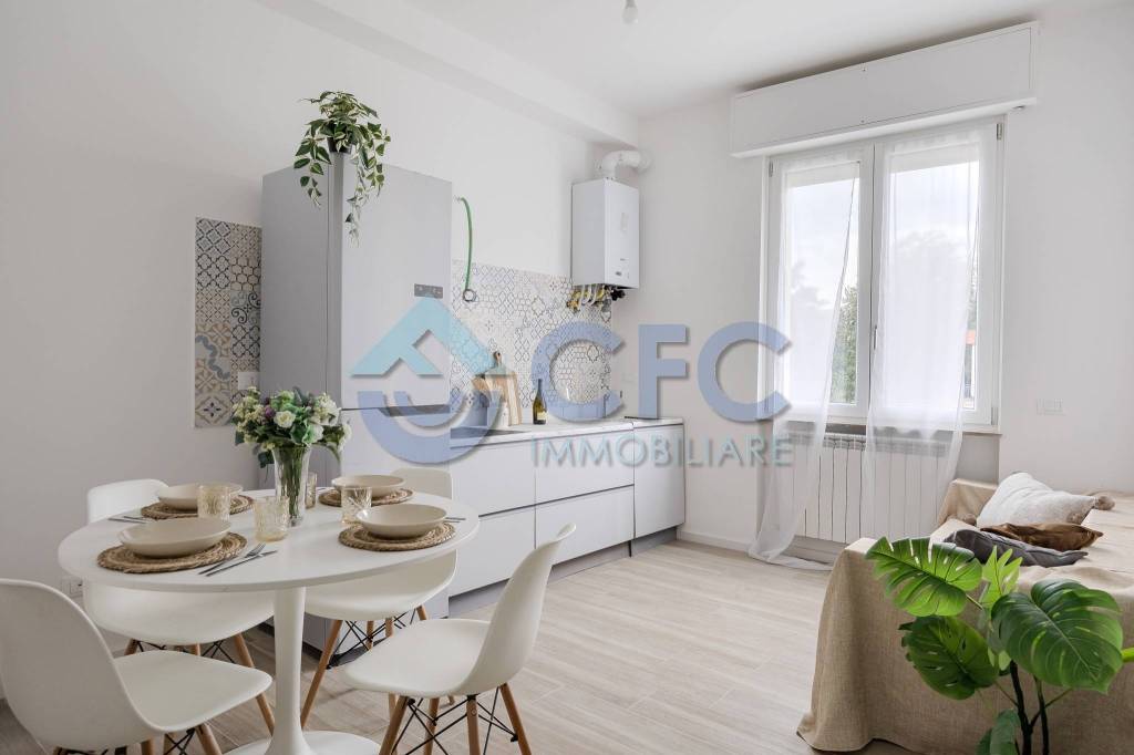 appartamento in vendita a Segrate in zona Redecesio