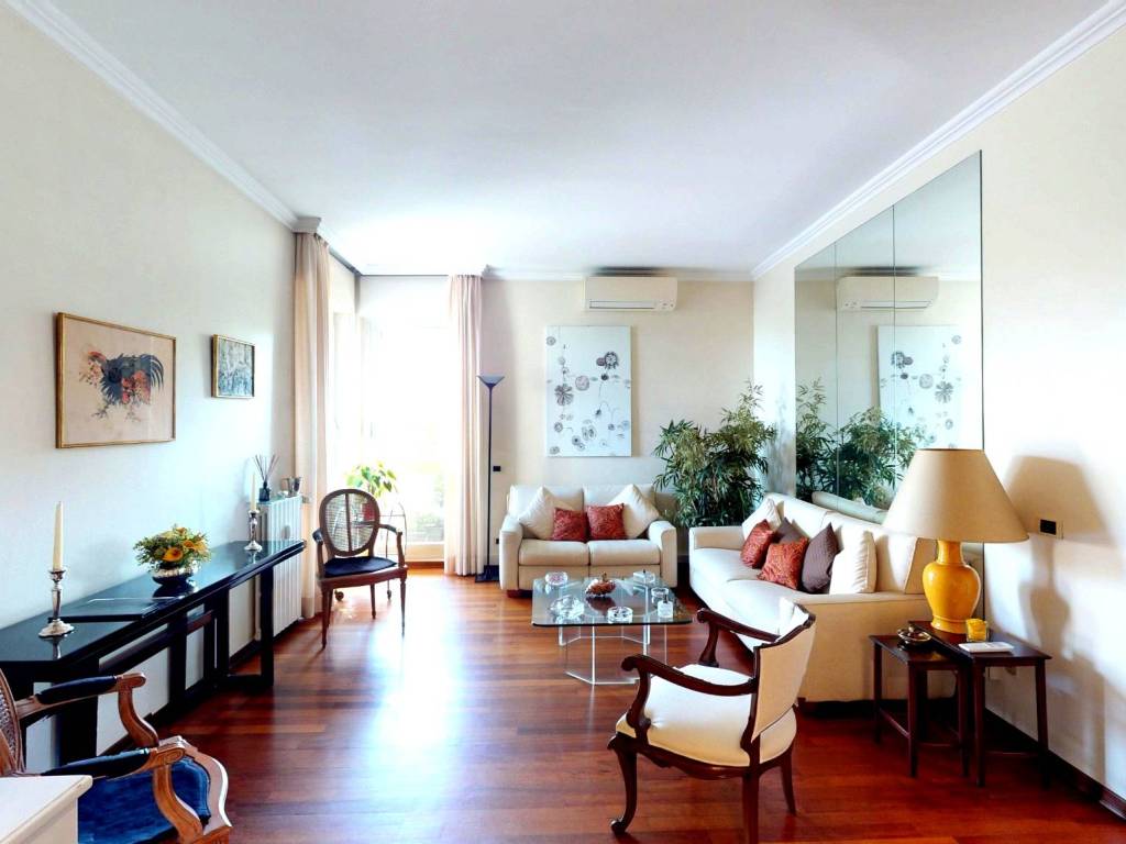 appartamento in vendita a Segrate in zona Novegro