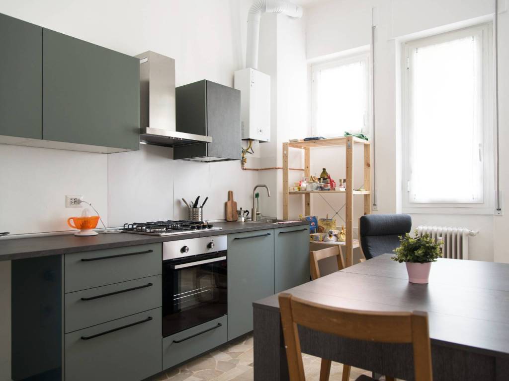 appartamento in vendita a Segrate in zona Redecesio