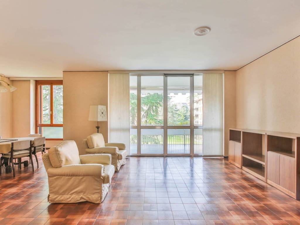 appartamento in vendita a Segrate in zona Milano 2