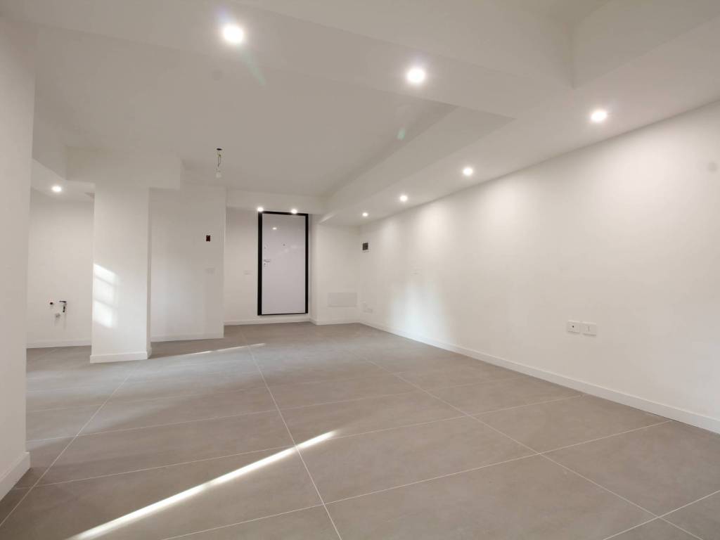 appartamento in vendita a Segrate in zona Novegro
