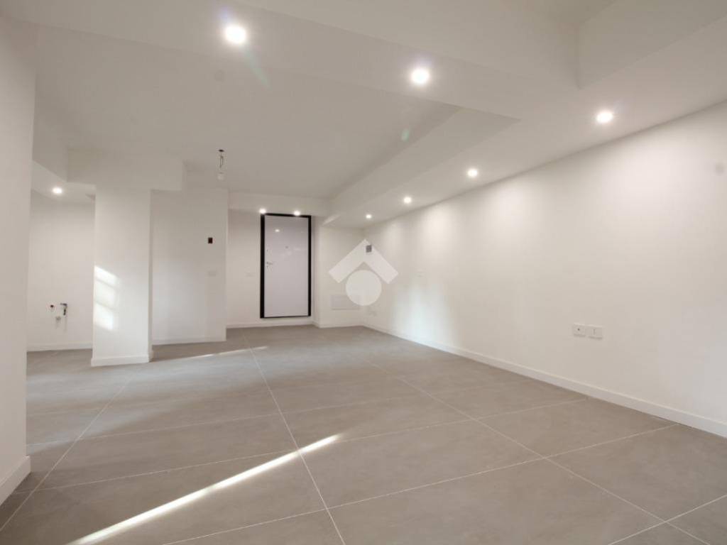 appartamento in vendita a Segrate in zona Novegro