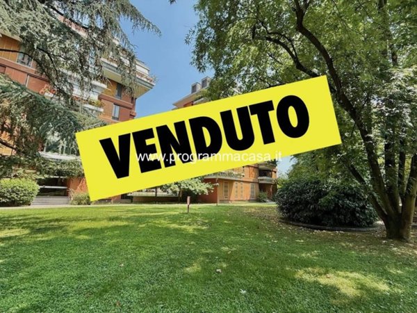 appartamento in vendita a Segrate in zona Milano 2