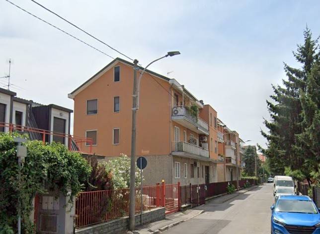 appartamento in vendita a Segrate in zona Redecesio