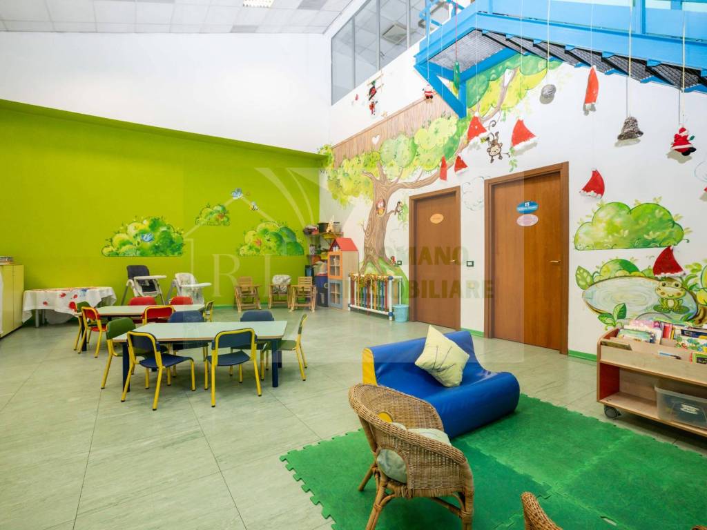 negozio in vendita a Segrate