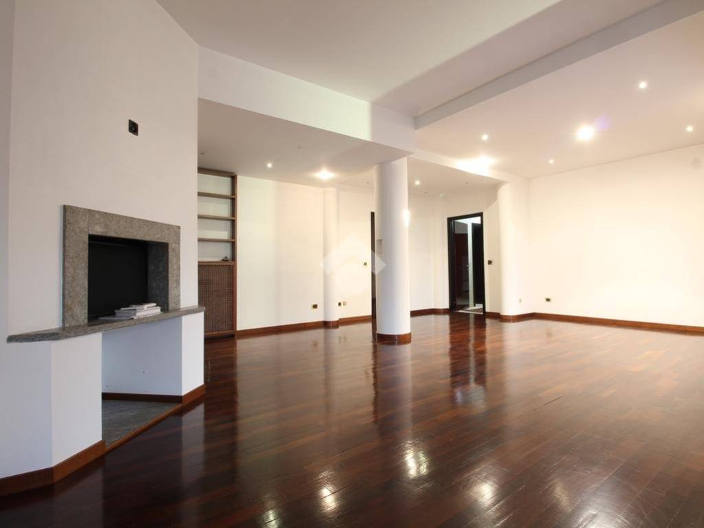 appartamento in vendita a Segrate in zona Novegro