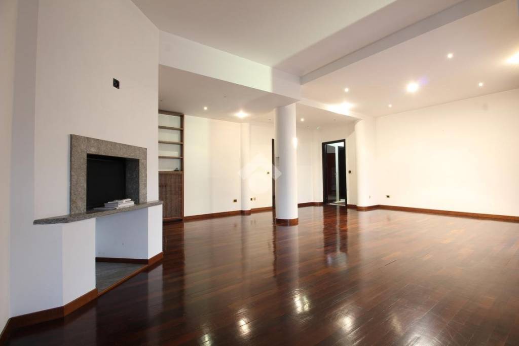 appartamento in vendita a Segrate