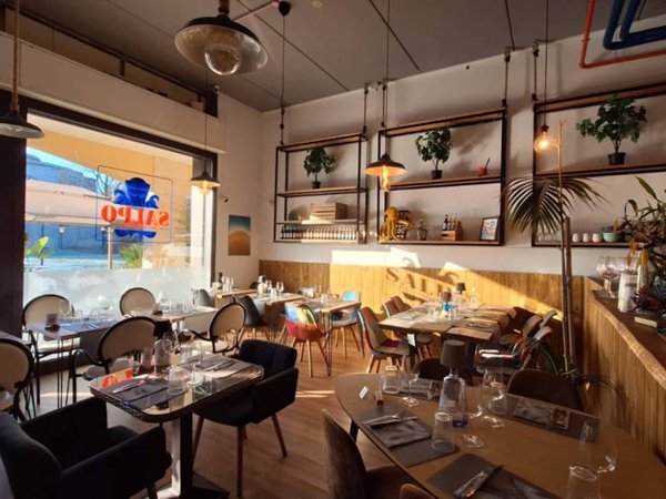 negozio in vendita a Segrate