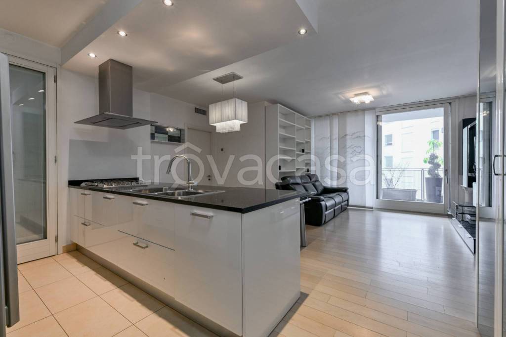 appartamento in vendita a Segrate