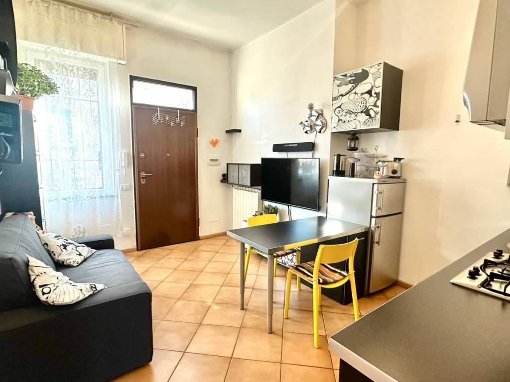 appartamento in vendita a Segrate in zona Novegro