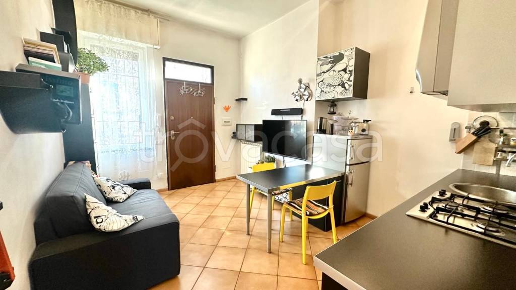 appartamento in vendita a Segrate in zona Novegro