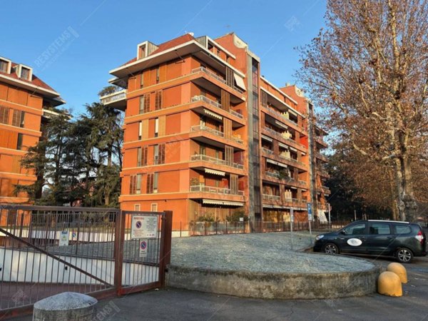 appartamento in vendita a Segrate in zona Milano 2