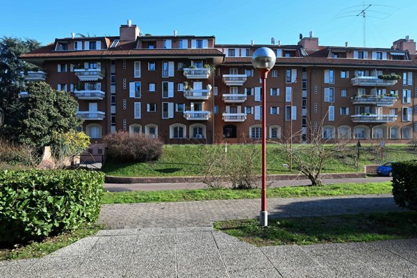 appartamento in vendita a Segrate in zona Milano 2