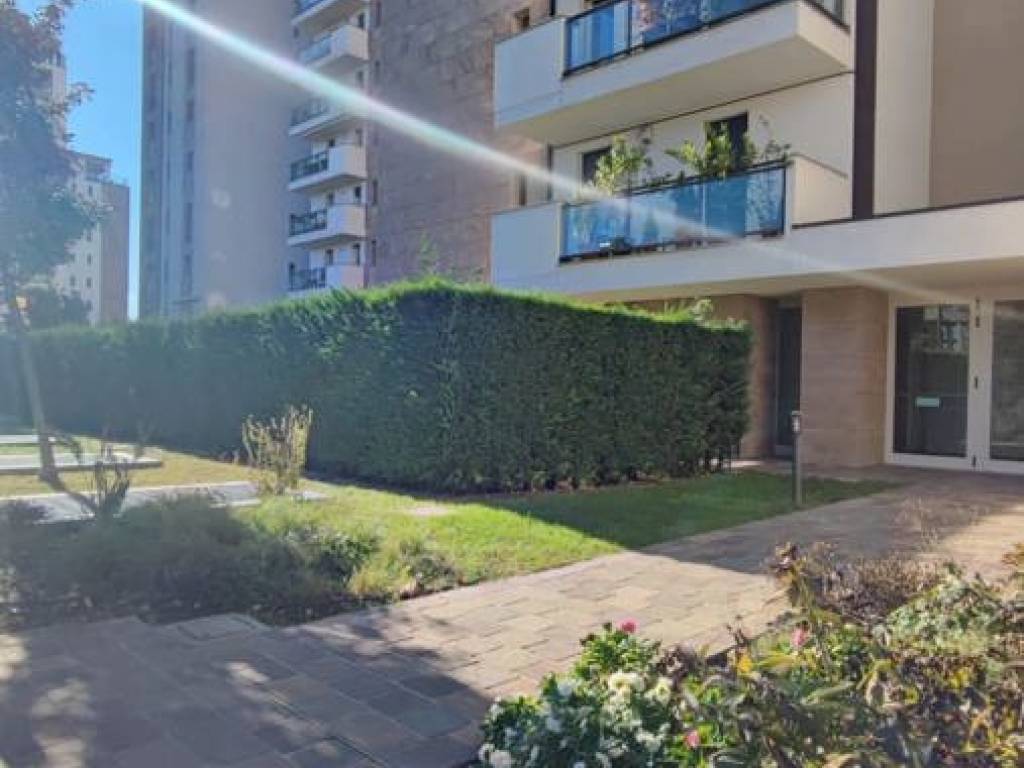 appartamento in vendita a Segrate