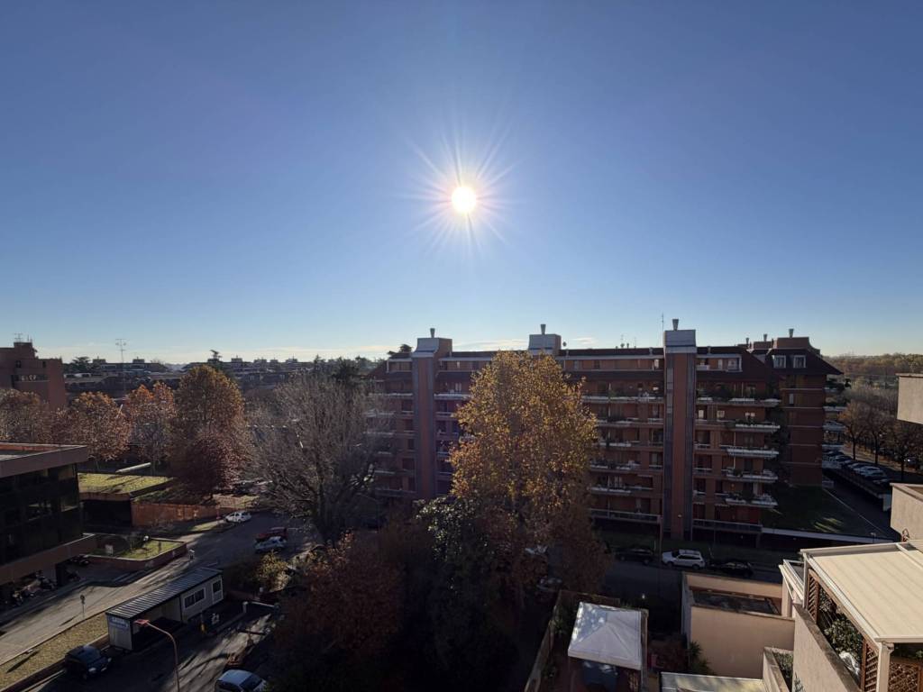appartamento in vendita a Segrate in zona Milano 2