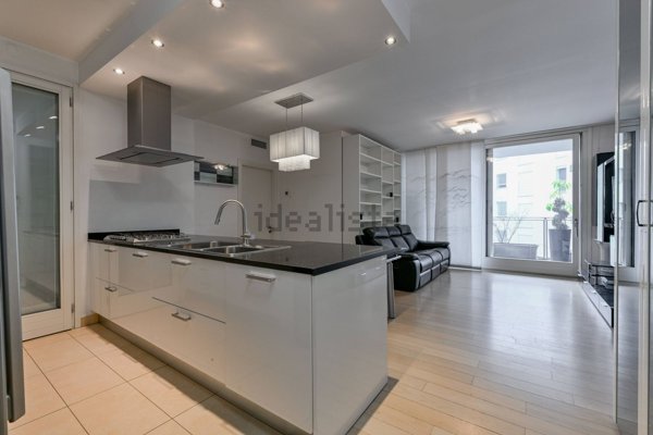 appartamento in vendita a Segrate