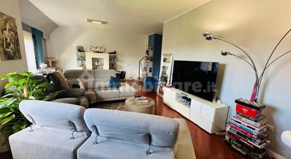 appartamento in vendita a Segrate in zona Milano 2