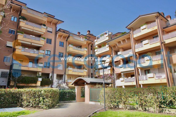 appartamento in vendita a Segrate