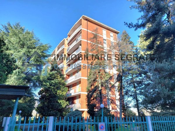 appartamento in vendita a Segrate in zona Redecesio