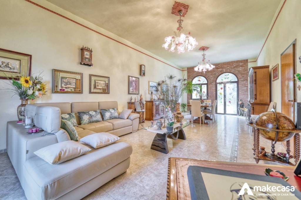 casa indipendente in vendita a Segrate