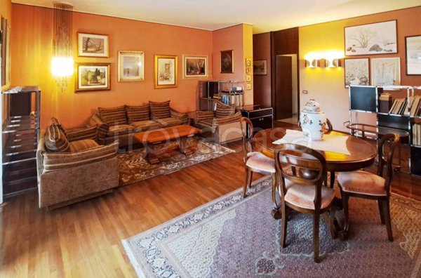 appartamento in vendita a Segrate in zona Milano 2