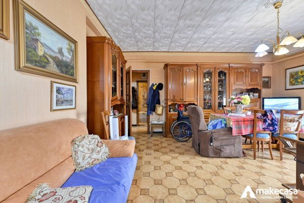 appartamento in vendita a Segrate in zona Rovagnasco