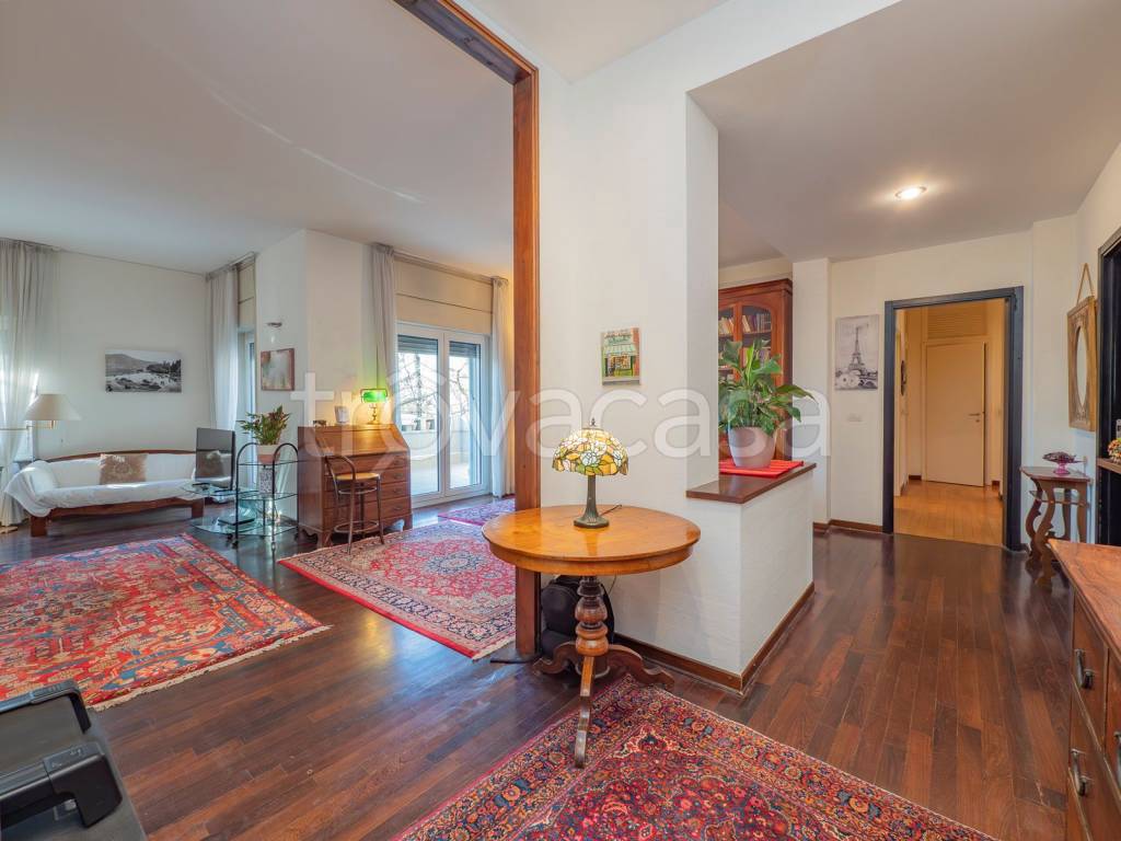 appartamento in vendita a Segrate