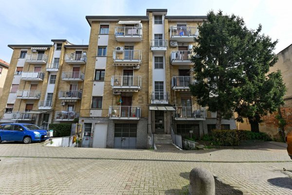 appartamento in vendita a Segrate in zona Rovagnasco