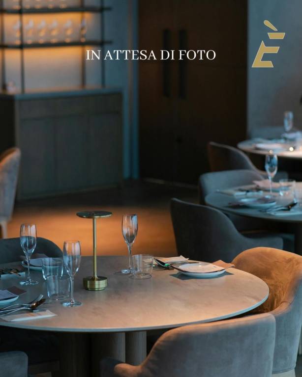 negozio in vendita a Segrate