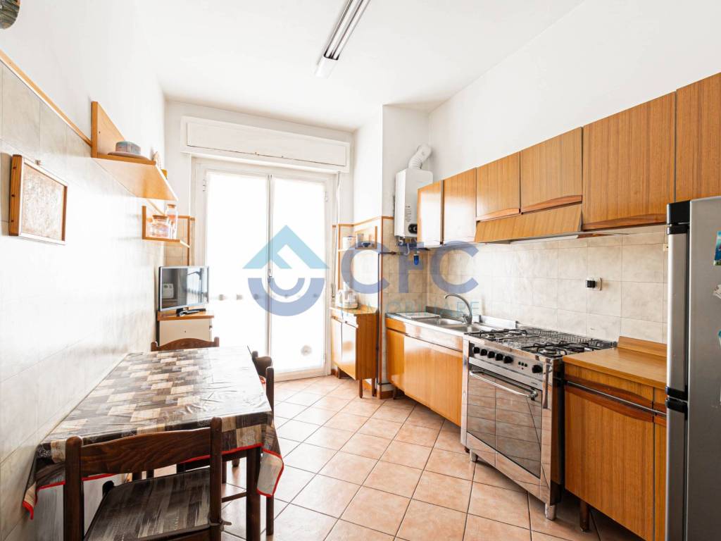 appartamento in vendita a Segrate in zona Redecesio