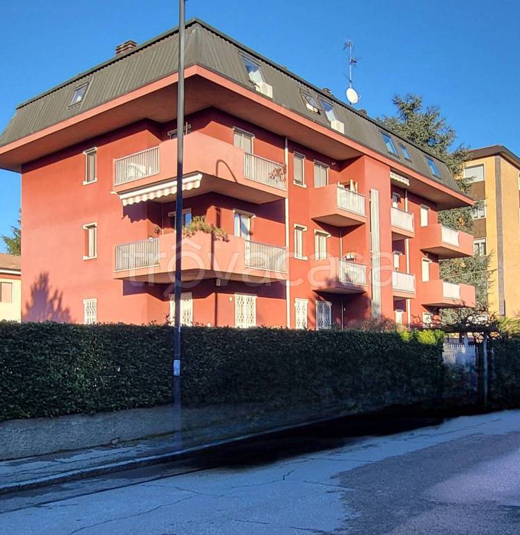 appartamento in vendita a Segrate