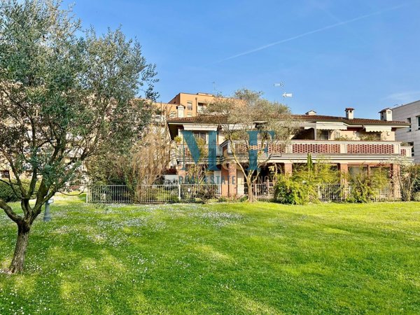 appartamento in vendita a Segrate