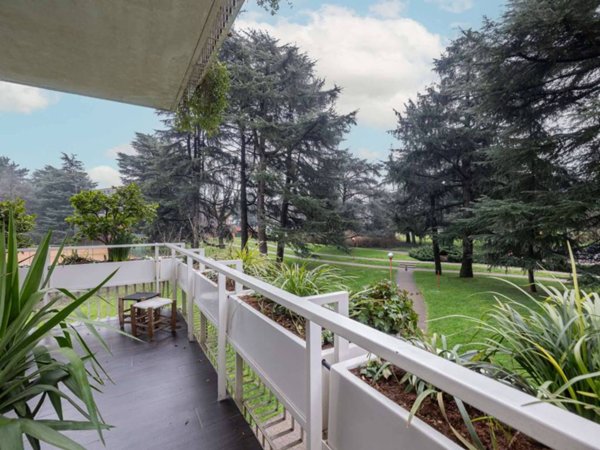 appartamento in vendita a Segrate in zona Milano 2