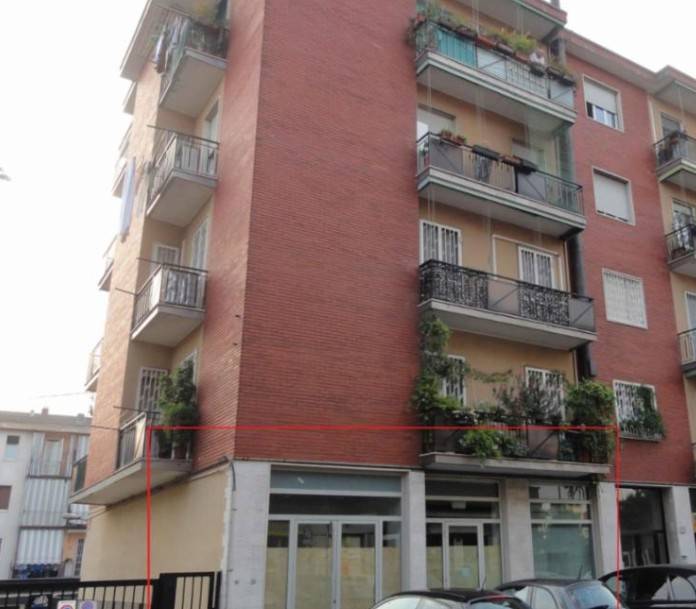 negozio in vendita a Segrate