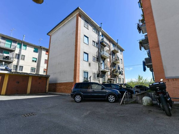 appartamento in vendita a Segrate in zona Novegro