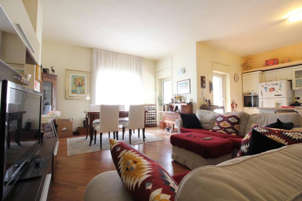 appartamento in vendita a Segrate