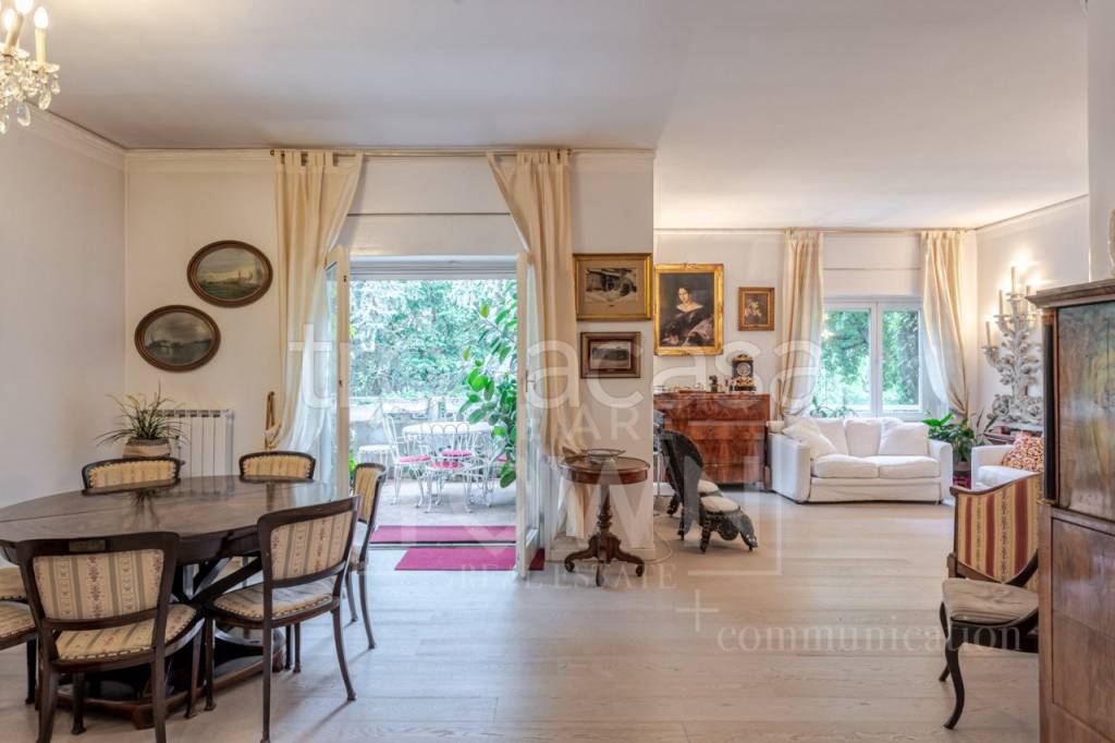 appartamento in vendita a Segrate in zona Milano San Felice