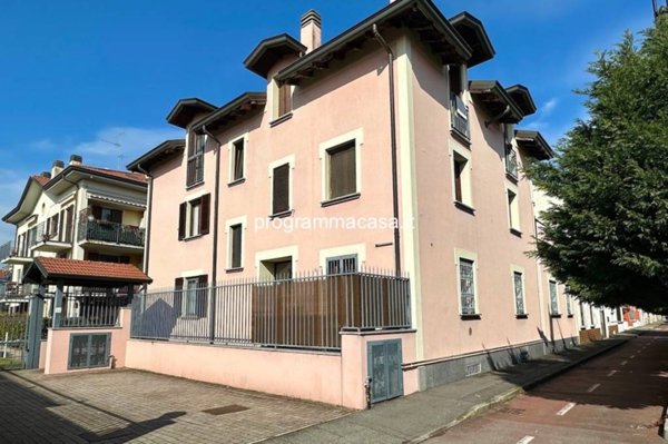 appartamento in vendita a Segrate in zona Lavanderie