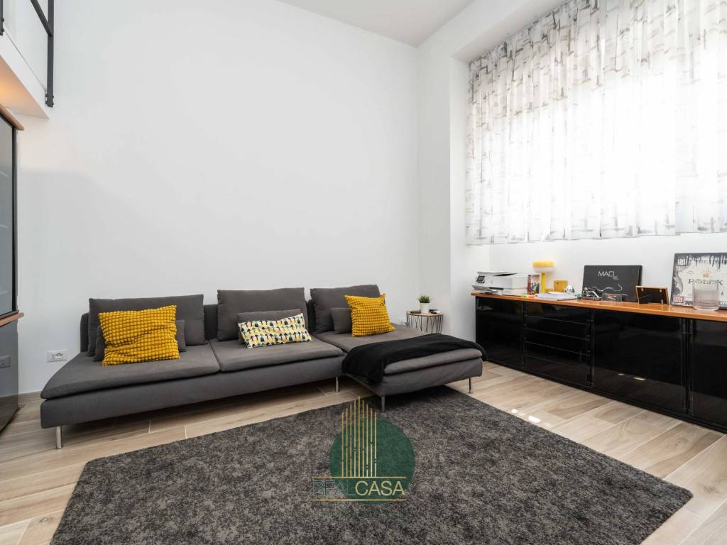 appartamento in vendita a Segrate in zona Novegro