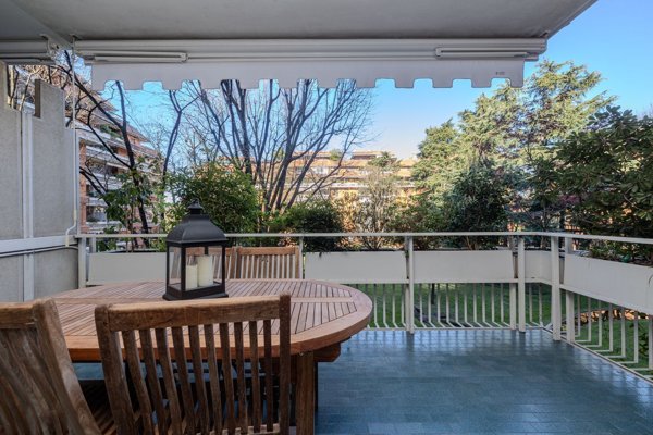 appartamento in vendita a Segrate in zona Milano 2