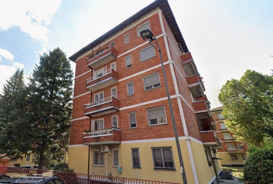 appartamento in vendita a Segrate in zona Redecesio