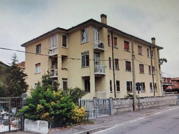 appartamento in vendita a Segrate in zona Rovagnasco