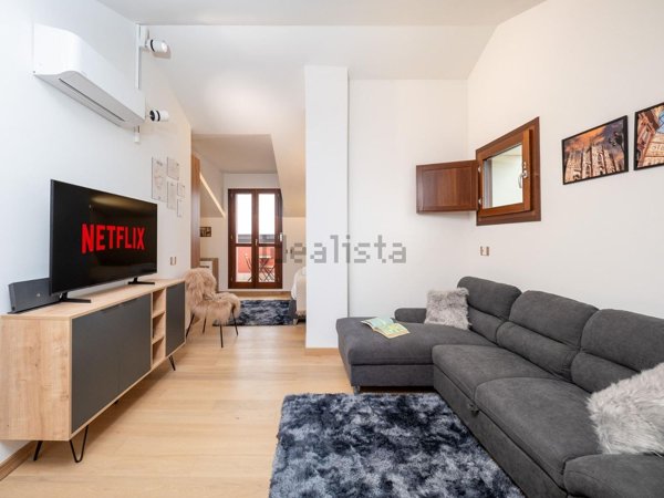 appartamento in vendita a Segrate in zona Novegro