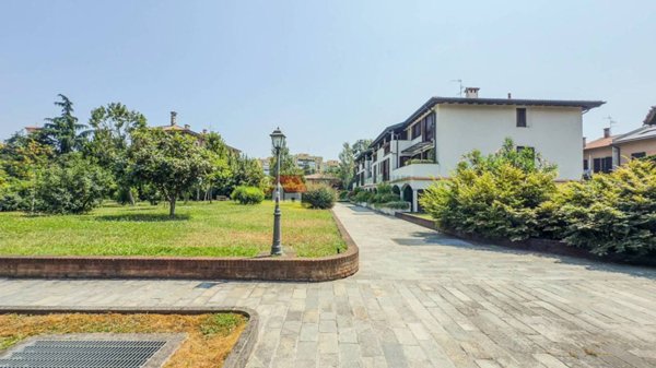 appartamento in vendita a Segrate