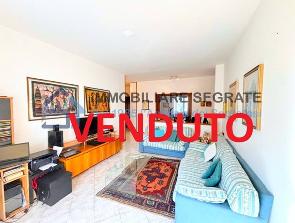 appartamento in vendita a Segrate in zona Rovagnasco