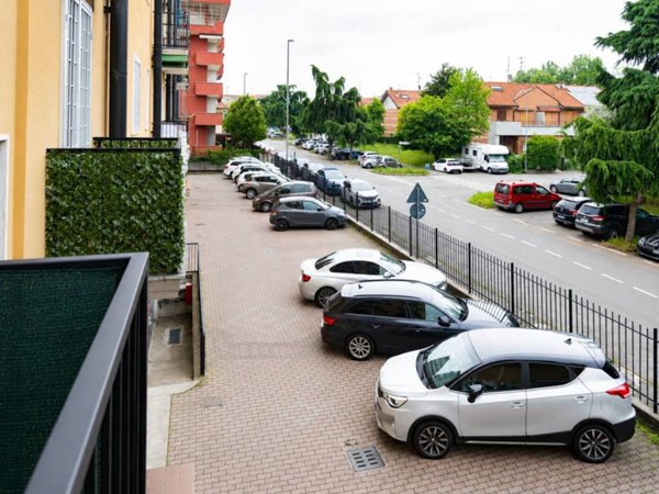 appartamento in vendita a Segrate in zona Rovagnasco