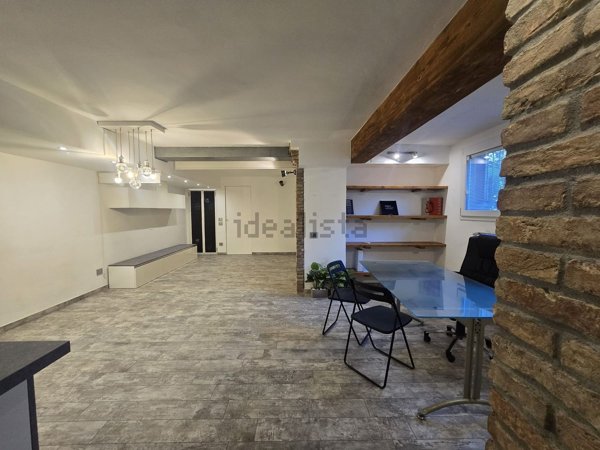 ufficio in vendita a Segrate